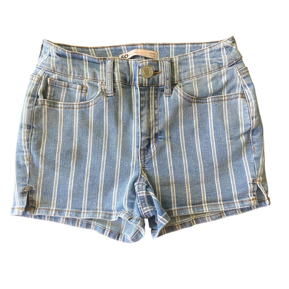 SO Blue White Striped Junior’s Shortie Jean Shorts Size 0/24W